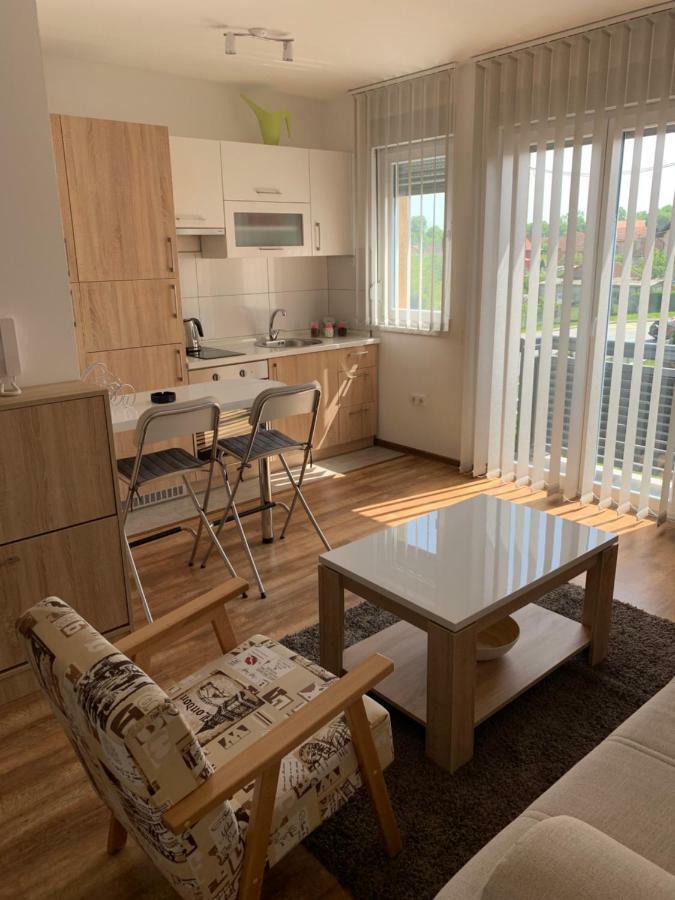 Brčko Masa Studio Apartman מראה חיצוני תמונה